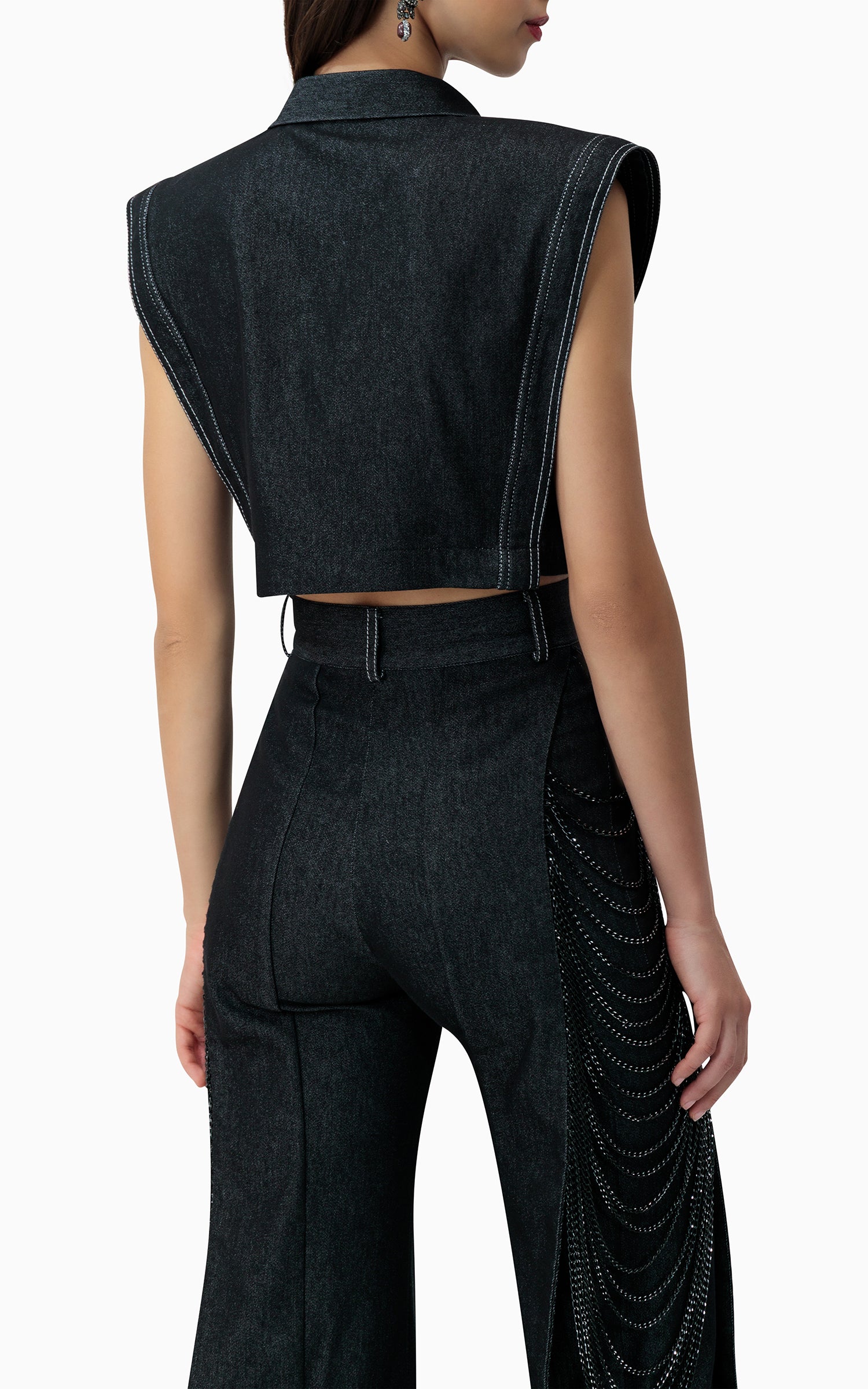 VIVIEN VEST